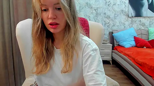 foxy blond online show from March 2026 12:52:01 AM