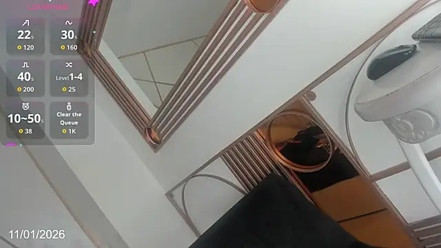 nayshalopestss online show from January 2026 09:22:01 PM