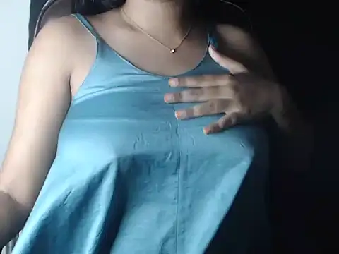 Snapshot of DevilErin chatting on October 2025 07:15:02 PM DevilErin online show from October 2025 07:15:02 PM