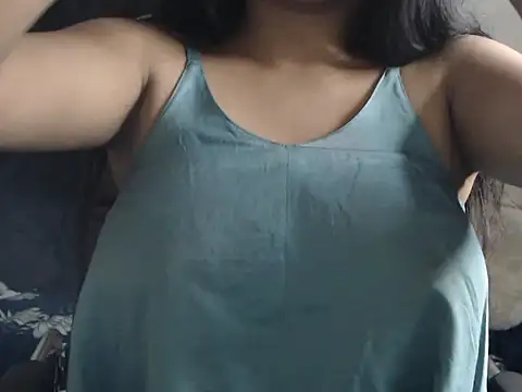 Snapshot of DevilErin chatting on December 2024 09:09:02 PM DevilErin online show from December 2024 09:09:02 PM