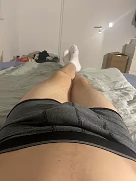 Snapshot of Nio-5 chatting on December 2024 10:20:02 PM Nio-5 online show from December 2024 10:20:02 PM