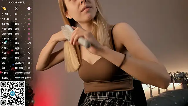 Snapshot of tyty_piupiu chatting on February 2026 06:15:01 PM tyty piupiu online show from February 2026 06:15:01 PM