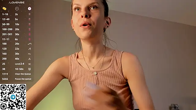tyty piupiu online show from June 2026 07:52:02 PM