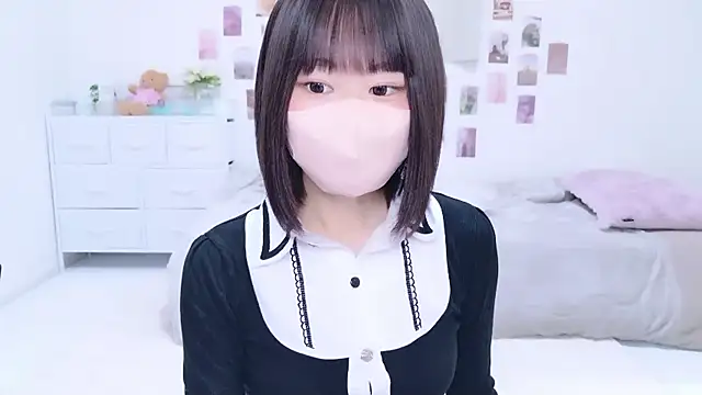 Im Yu-na online show from October 2025 12:46:02 AM