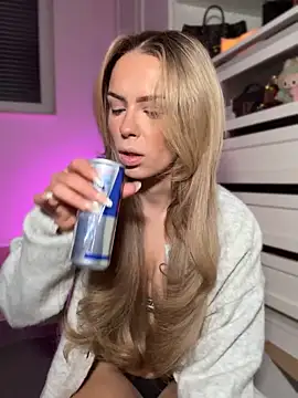 HotBella- online show from April 2026 03:19:01 PM