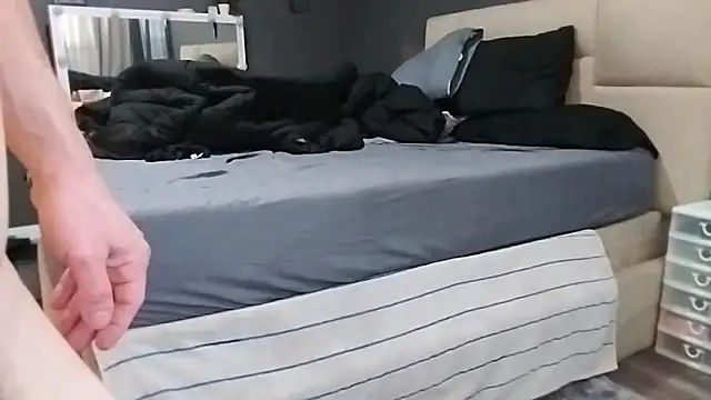 MasterJizzJunky online show from November 2025 08:23:02 PM