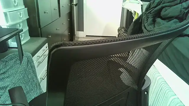 MasterJizzJunky online show from April 2026 08:32:01 AM