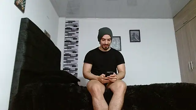 Ian Daviz online show from December 2025 06:20:02 PM