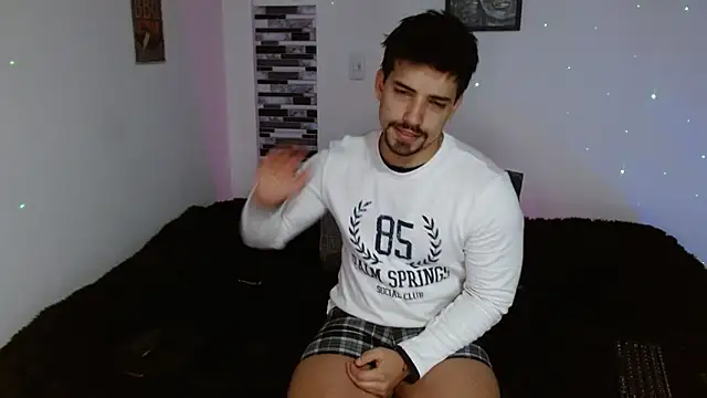 Ian Daviz online show from December 2025 07:26:01 PM