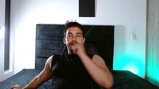 Ian Daviz online show from May 2026 01:11:01 AM