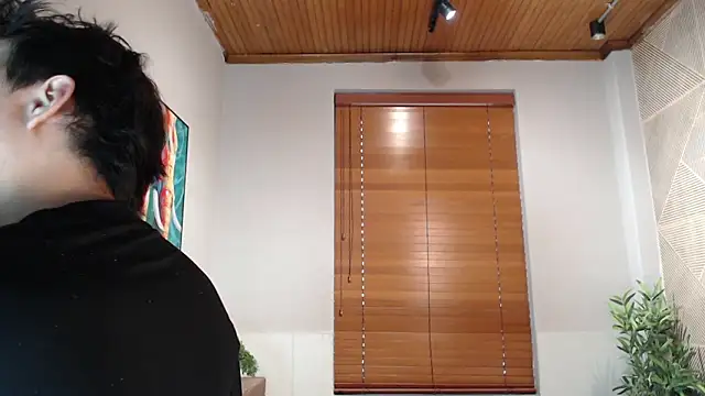 Ian Daviz online show from March 2025 08:57:01 PM