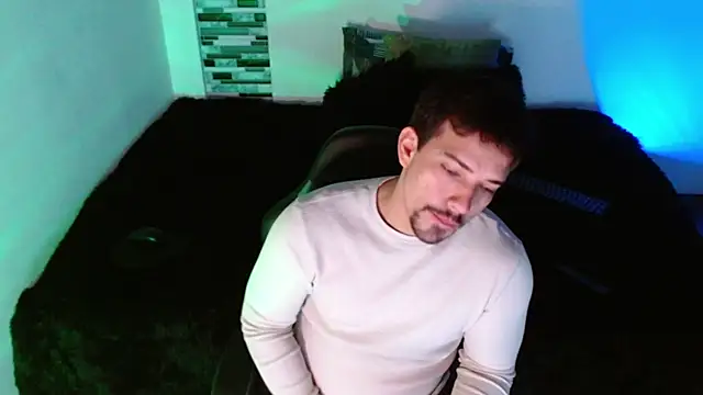 Ian Daviz online show from December 2025 11:42:02 AM