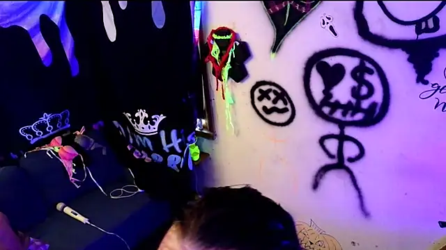 KRYZTALYNXXX online show from February 2025 10:26:02 PM