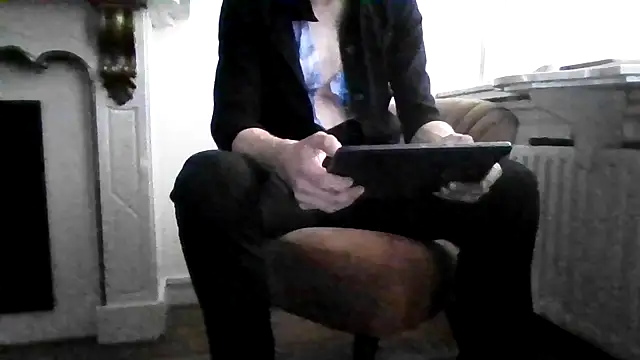 sjorgiogeorge online show from April 2026 03:18:01 PM