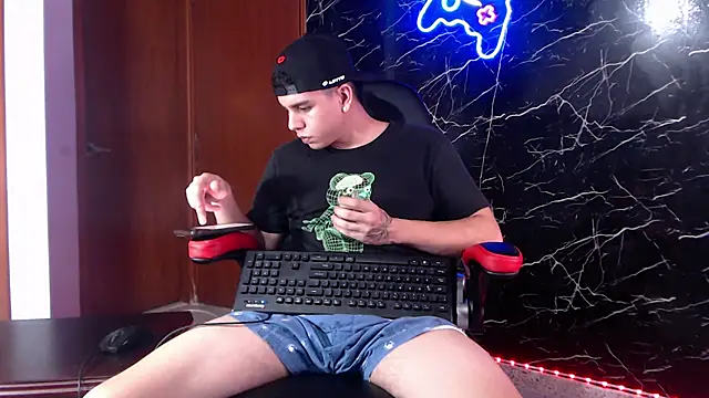 maty hardx online show from January 2025 02:30:01 PM