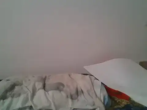 Snapshot of hairygirl80 chatting on February 2025 12:05:02 PM hairygirl80 online show from February 2025 12:05:02 PM