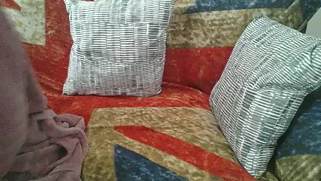 hairygirl80 online show from March 2026 11:00:02 AM