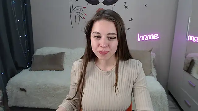 Snapshot of SummerLeena chatting on January 2025 10:08:02 PM SummerLeena online show from January 2025 10:08:02 PM