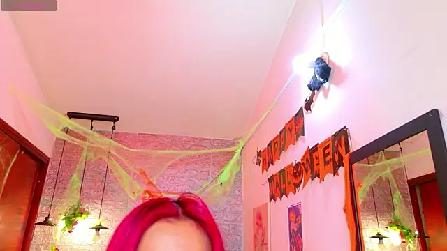 Snapshot of meghan_nill chatting on October 2025 02:54:01 AM meghan nill online show from October 2025 02:54:01 AM