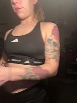 shesexplicit online show from December 2025 02:44:01 AM