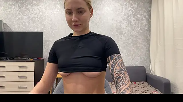 AnneBall online show from February 2025 07:45:01 AM