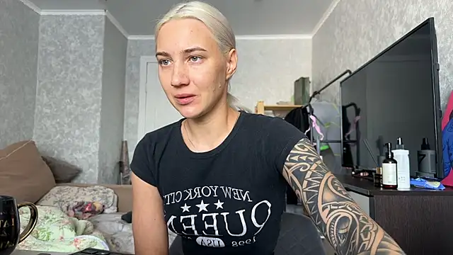 AnneBall online show from March 2026 08:32:01 AM