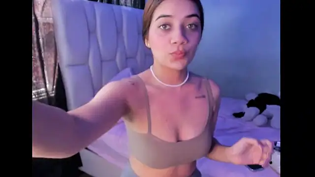KittyKlum online show from February 2025 03:50:02 PM