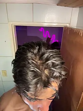 Mauuu18 online show from November 2025 01:39:01 AM