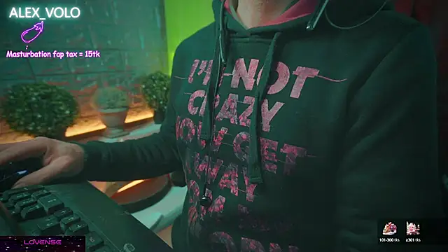 Snapshot of alex-volo chatting on January 2025 08:08:02 AM alex-volo online show from January 2025 08:08:02 AM