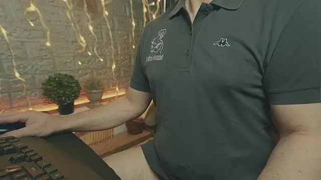 alex-volo online show from December 2025 04:19:01 PM