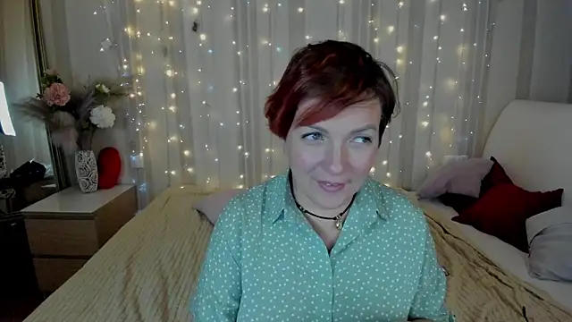 Snapshot of Katherine_Fox chatting on March 2025 03:37:02 PM Katherine Fox online show from March 2025 03:37:02 PM