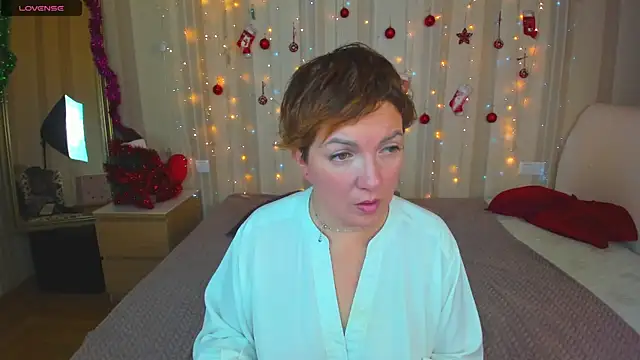 Snapshot of Katherine_Fox chatting on January 2025 07:52:02 AM Katherine Fox online show from January 2025 07:52:02 AM