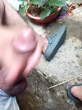 manuelmen211 online show from January 2026 09:31:01 PM