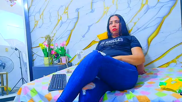 NINFA69 online show from May 2026 11:00:02 PM