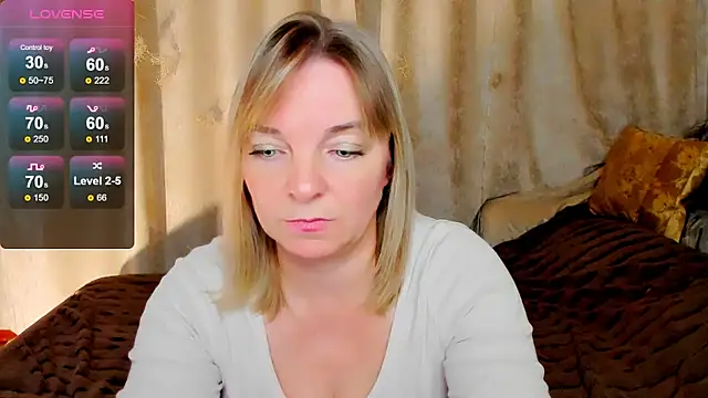 Regina  blue online show from October 2025 03:34:02 PM