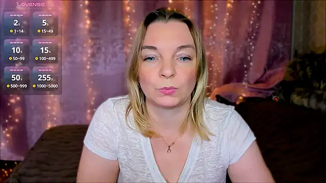 Regina  blue online show from January 2025 07:32:01 PM