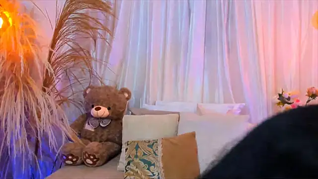 Natasha hartaman online show from February 2026 08:55:02 PM