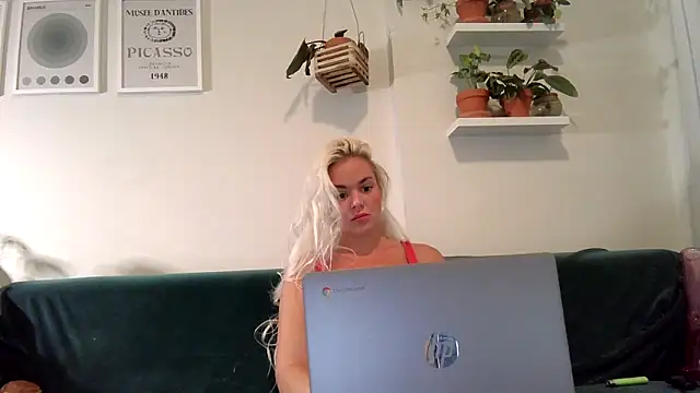 badblondebunny online show from March 2025 01:22:01 AM