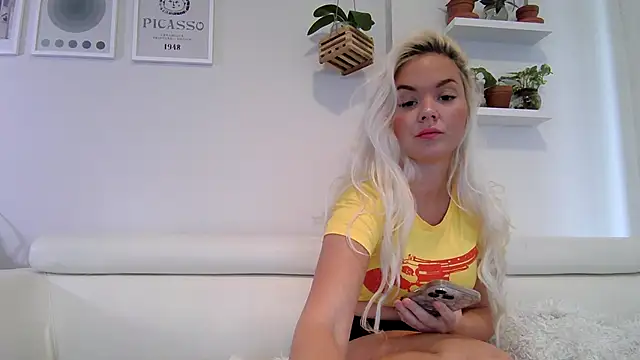 badblondebunny online show from February 2026 09:10:02 PM