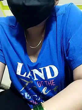 Snapshot of Kashish_18 chatting on March 2026 08:54:01 AM Kashish 18 online show from March 2026 08:54:01 AM