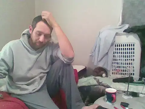 SmokingSloth online show from November 2025 05:46:01 PM