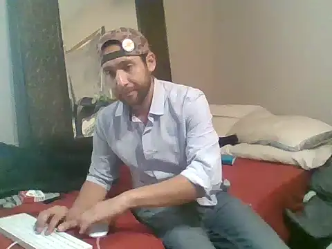 SmokingSloth online show from December 2025 07:26:01 PM