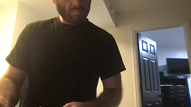 Snapshot of SpunCandy chatting on October 2025 06:04:01 AM SpunCandy online show from October 2025 06:04:01 AM