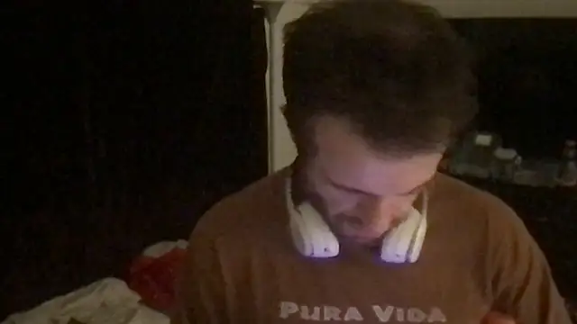 Snapshot of SpunCandy chatting on September 2025 01:39:01 AM SpunCandy online show from September 2025 01:39:01 AM