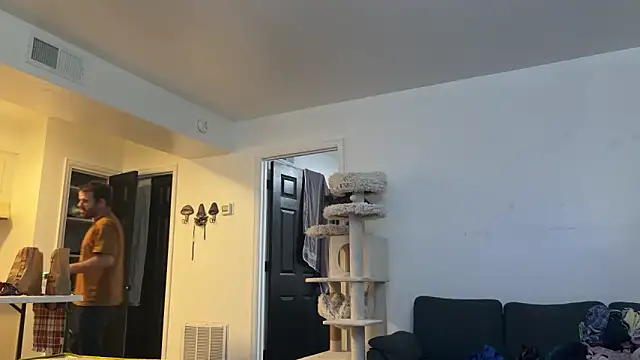 Snapshot of SpunCandy chatting on September 2025 10:31:02 PM SpunCandy online show from September 2025 10:31:02 PM