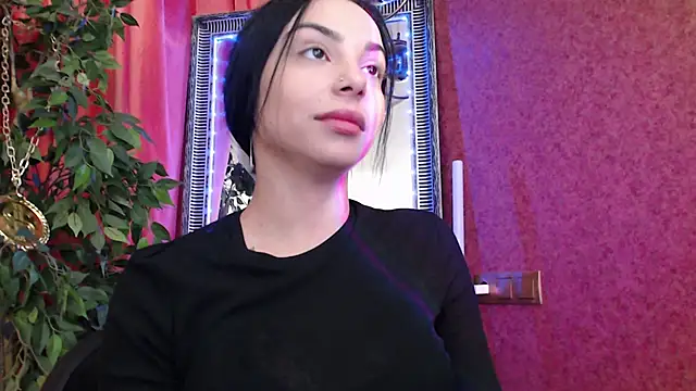 MissJuliax online show from November 2025 07:12:02 AM