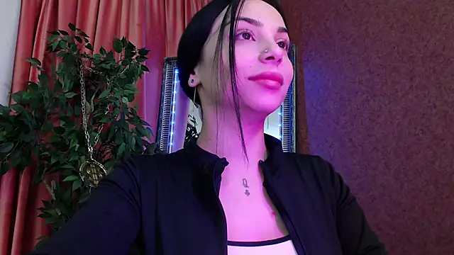 MissJuliax online show from November 2025 07:08:02 AM