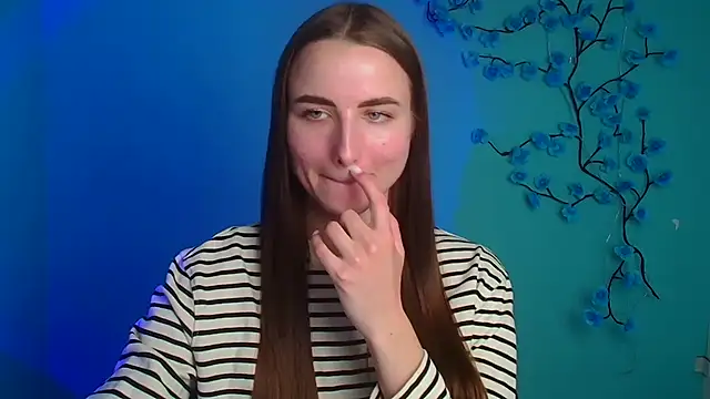 Eva Janee online show from April 2026 11:33:01 AM