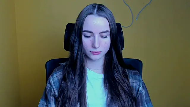 Eva Janee online show from February 2026 12:13:02 PM