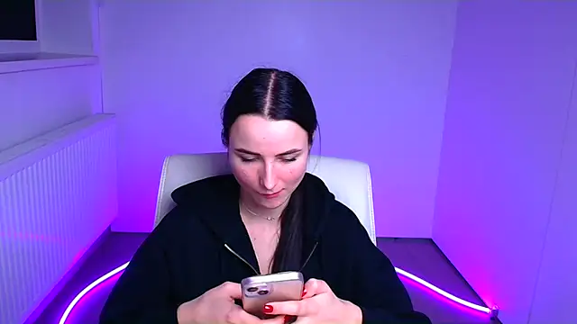 Snapshot of Eva_Janee chatting on January 2025 10:43:02 AM Eva Janee online show from January 2025 10:43:02 AM